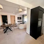Maison Di Fiori, Location Neuve Avec Piscine * פורטו-וישיו