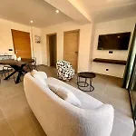 Maison Di Fiori, Location Neuve Avec Piscine פורטו-וישיו