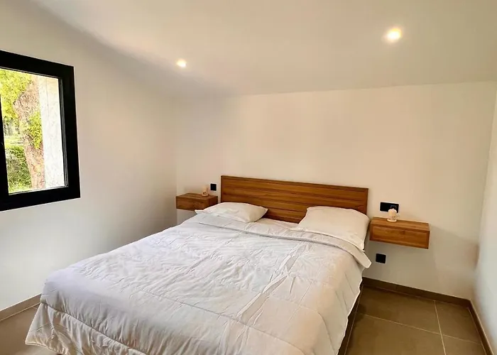 Maison Di Fiori, Location Neuve Avec Piscine Porto-Vecchio (Corsica)