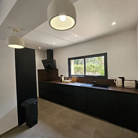 Prázdninový dům Maison Di Fiori, Location Neuve Avec Piscine