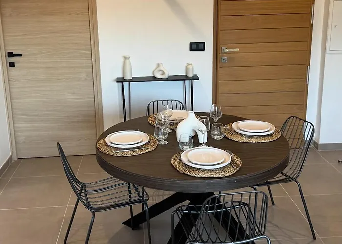 Feriehus Maison Di Fiori, Location Neuve Avec Piscine Porto-Vecchio (Corsica)