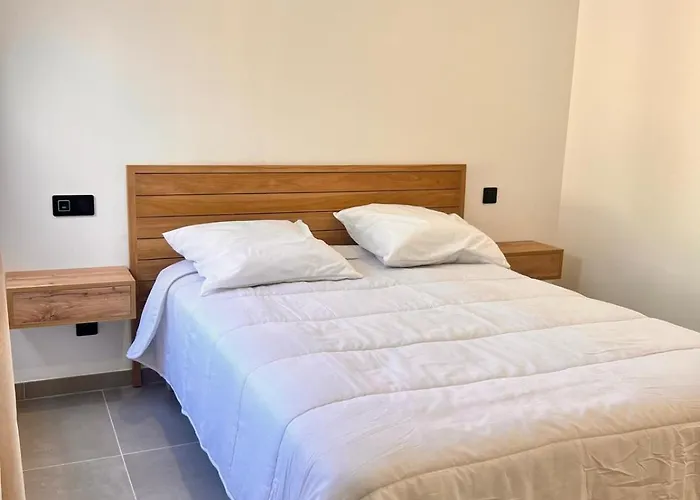 Maison Di Fiori, Location Neuve Avec Piscine Feriehus Porto-Vecchio (Corsica)