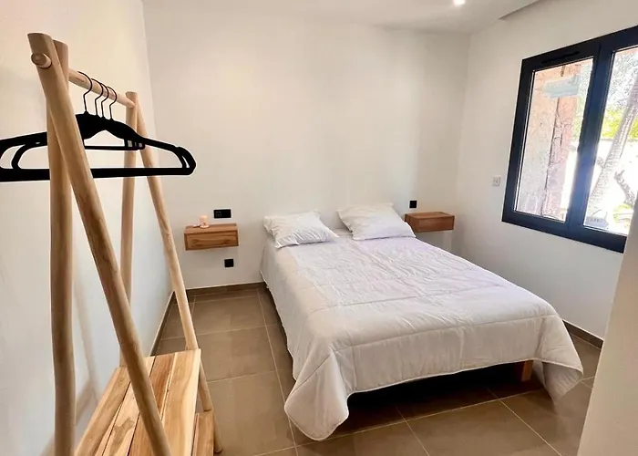 Prázdninový dům Maison Di Fiori, Location Neuve Avec Piscine *